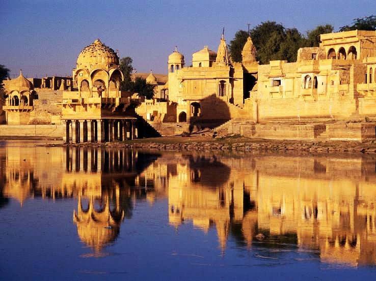5. Rajasthan Historical Luxury Package 